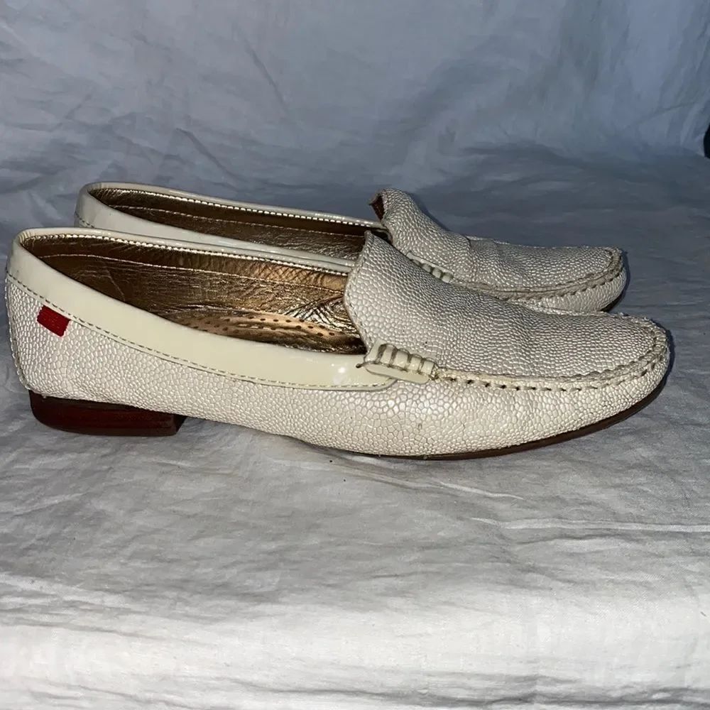 MARC JOSEPH Ivory Pebbled Leather Wall St 2 Loafer